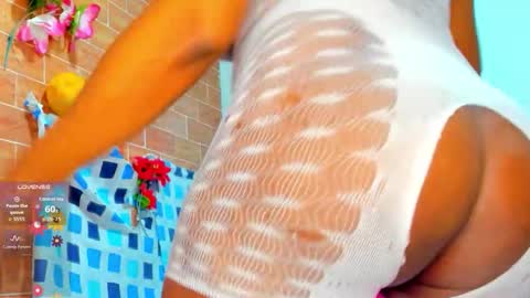 yonnsol_avril online show from 11-15-25, 06:59