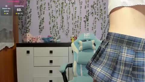 yoonhee_ki online show from 04-22-26, 02:07