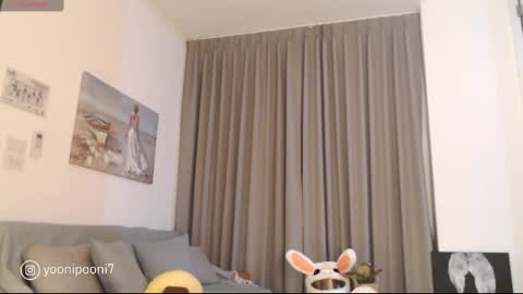 Snapshot of yoonipooni chatting on 02-20-25, 04:36 yoonipooni online show from 02-20-25, 04:36