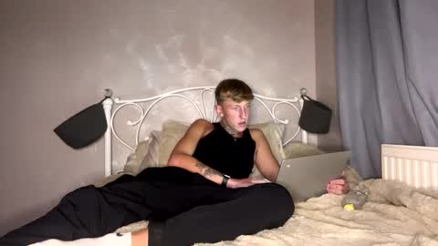 Snapshot of yorkshirelad208 chatting on 01-10-25, 08:59 Harrison online show from 01-10-25, 08:59