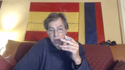 yosep online show from 09-30-25, 05:23