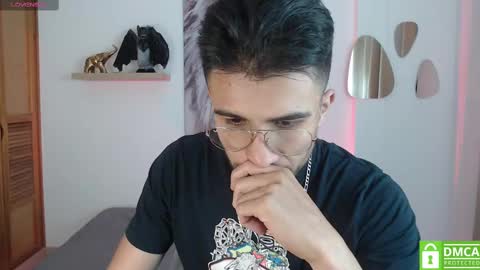 yoshy_man online show from 01-25-25, 06:34