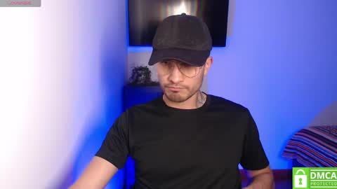 Snapshot of yoshy_man chatting on 04-08-26, 02:22 yoshy_man online show from 04-08-26, 02:22