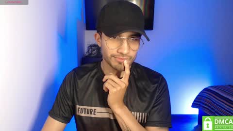 Snapshot of yoshy_man chatting on 04-09-26, 03:17 yoshy_man online show from 04-09-26, 03:17