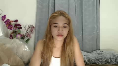 Snapshot of yosufloversweet chatting on 12-14-24, 03:25 fin online show from 12-14-24, 03:25