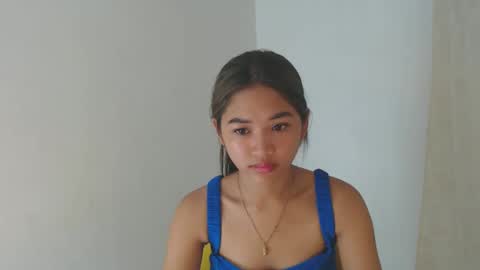 Snapshot of yosufloversweet chatting on 02-03-25, 01:08 fin online show from 02-03-25, 01:08