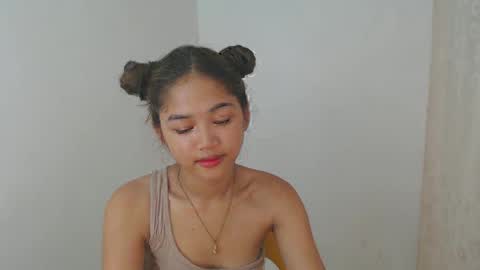 Snapshot of yosufloversweet chatting on 02-04-25, 06:14 fin online show from 02-04-25, 06:14