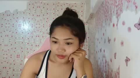 Snapshot of yosufloversweet chatting on 10-03-25, 04:15 fin online show from 10-03-25, 04:15