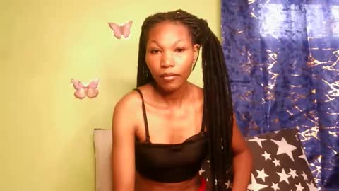 Snapshot of yosweetslut chatting on 03-26-26, 07:36 Sweetkitty online show from 03-26-26, 07:36