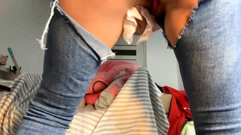 Snapshot of you_love_melisa chatting on 12-11-24, 11:51 private on 18 per minute start private 500 tokensOnlyfans  online show from 12-11-24, 11:51