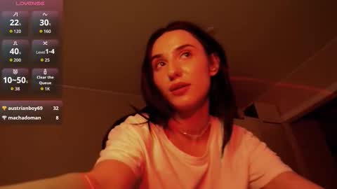 Snapshot of you_so_sweet chatting on 09-14-25, 08:46 LexieNate online show from 09-14-25, 08:46