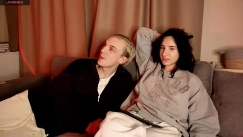 Snapshot of you_so_sweet chatting on 10-15-25, 09:59 LexieNate online show from 10-15-25, 09:59