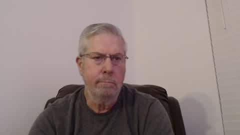 Colorado Guy Straight online show from 02-01-25, 04:03