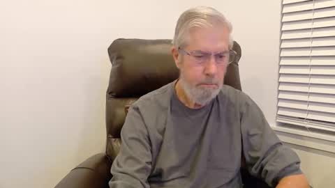 Colorado Guy Straight online show from 10-05-25, 11:41