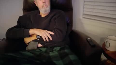 Colorado Guy Straight online show from 10-28-25, 06:50