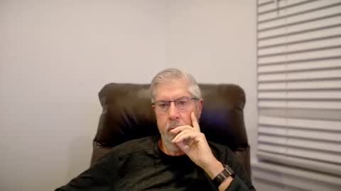 Colorado Guy Straight online show from 02-05-26, 12:54