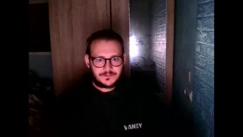 A... online show from 03-29-26, 07:47