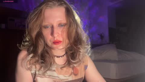 your_coraline_ online show from 12-24-24, 02:44