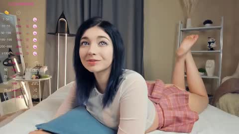 Snapshot of your_desssert chatting on 03-02-25, 06:59 Lina online show from 03-02-25, 06:59