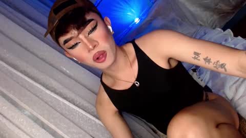 Snapshot of your_dimplecummer chatting on 02-19-25, 05:16 CALL ME DIMPLE STAR xx online show from 02-19-25, 05:16