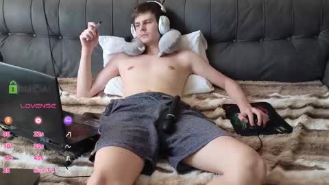 Kelly online show from 09-17-25, 10:50