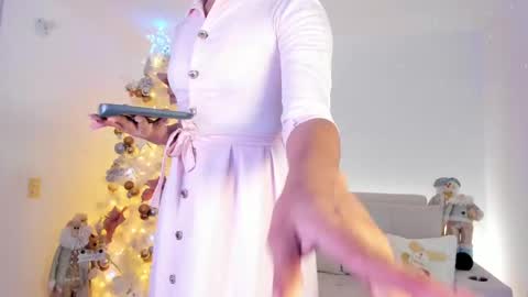 Snapshot of your_favorite_doll_ chatting on 12-19-24, 10:32 Eliza online show from 12-19-24, 10:32