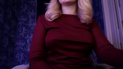 Freya online show from 02-17-26, 03:51