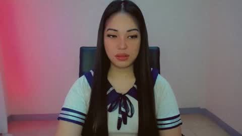  GWEN  online show from 12-14-24, 11:01