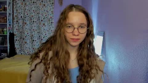 Leslie online show from 09-23-25, 11:19