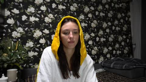 Meri  online show from 12-21-24, 09:58