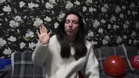 Meri  online show from 02-22-25, 10:09