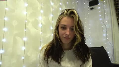 Meri  online show from 04-14-26, 08:04