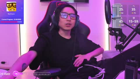 Snapshot of your_little_twink chatting on 02-26-25, 01:11 Han online show from 02-26-25, 01:11