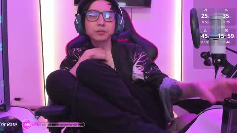 Snapshot of your_little_twink chatting on 02-27-25, 10:53 Han online show from 02-27-25, 10:53