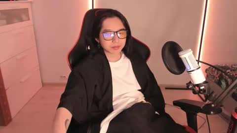 Han   online show from 01-08-26, 11:51