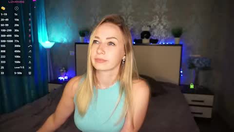 Mary online show from 11-07-25, 09:37