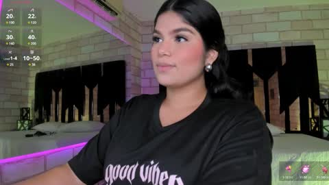 Evelin  online show from 01-09-25, 09:47