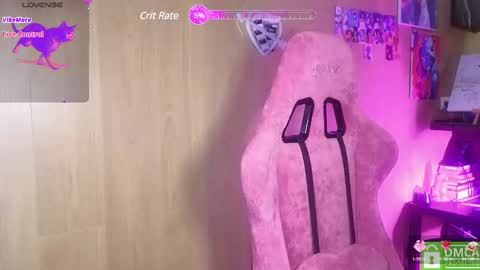 Alice  online show from 01-29-25, 03:44