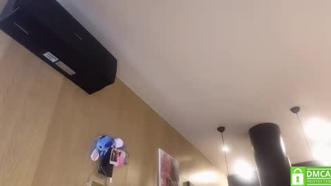 Alice  online show from 02-06-25, 03:48