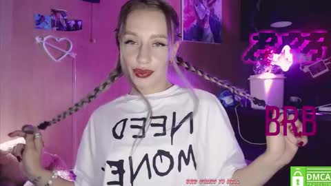 Alice  online show from 10-17-25, 01:09