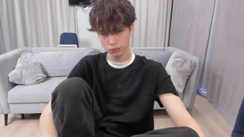 Snapshot of your_shy_guy chatting on 01-18-25, 07:04 your_shy_guy online show from 01-18-25, 07:04