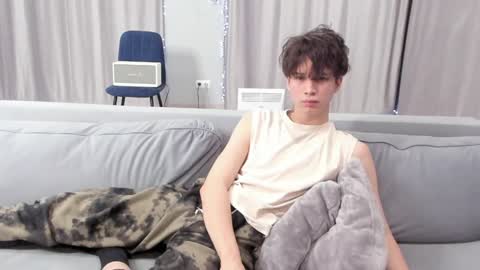 Snapshot of your_shy_guy chatting on 01-20-25, 10:04 your_shy_guy online show from 01-20-25, 10:04