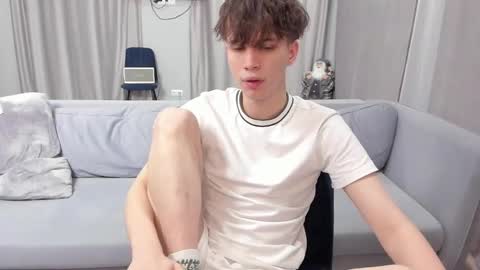 Snapshot of your_shy_guy chatting on 02-05-25, 08:14 your_shy_guy online show from 02-05-25, 08:14