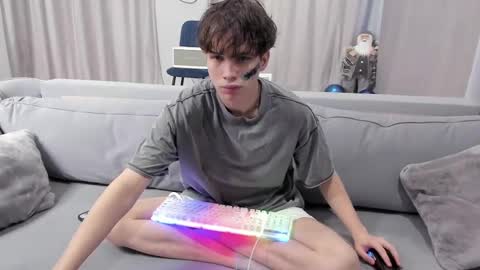 Snapshot of your_shy_guy chatting on 03-05-25, 02:23 your_shy_guy online show from 03-05-25, 02:23