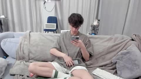 Snapshot of your_shy_guy chatting on 03-11-25, 07:36 your_shy_guy online show from 03-11-25, 07:36