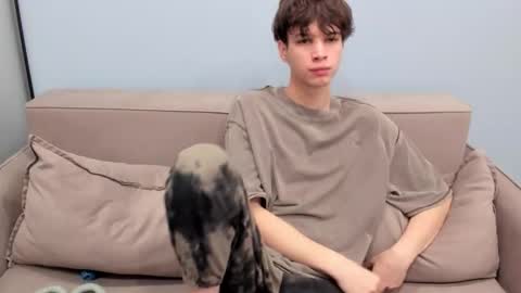 Snapshot of your_shy_guy chatting on 11-09-25, 07:06 your_shy_guy online show from 11-09-25, 07:06