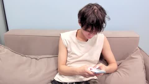 Snapshot of your_shy_guy chatting on 11-26-25, 06:20 your_shy_guy online show from 11-26-25, 06:20