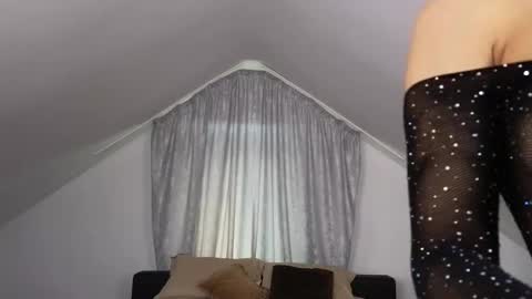 TenderSin online show from 11-02-25, 05:32