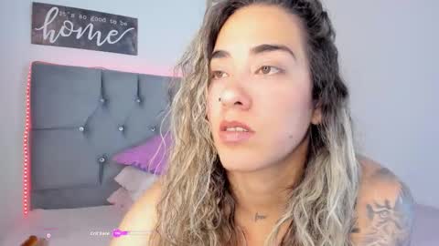 Melina online show from 09-17-25, 01:40