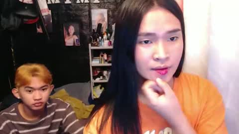 your_twinkletoes18 online show from 11-19-25, 06:30